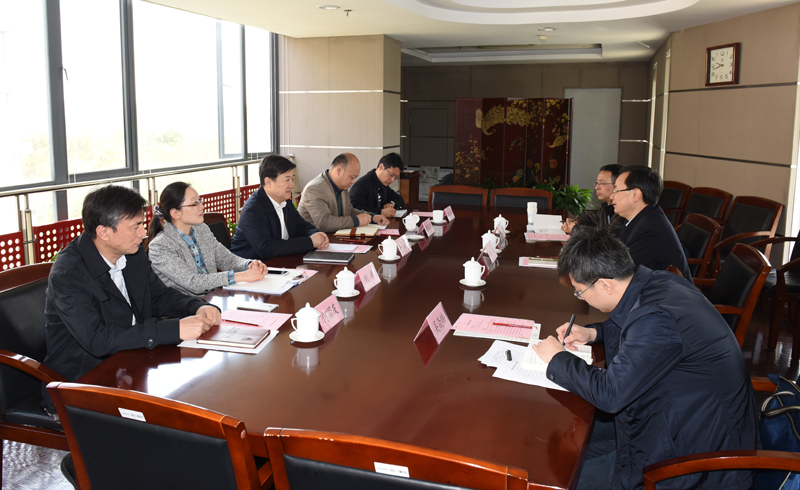 江苏省财政厅赵光副厅长一行来我校调研